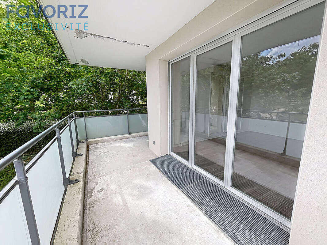 Appartement à CHENOVE