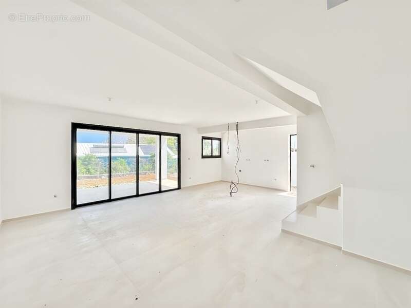 Maison à SAINT-PIERRE