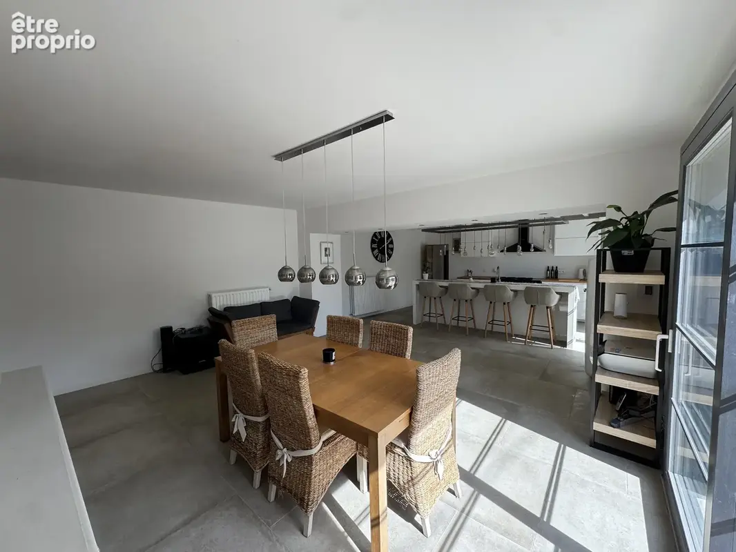 Maison 7 pièces 186 m² à vendre à Barbezieux-Saint-Hilaire (16300) - photo 4