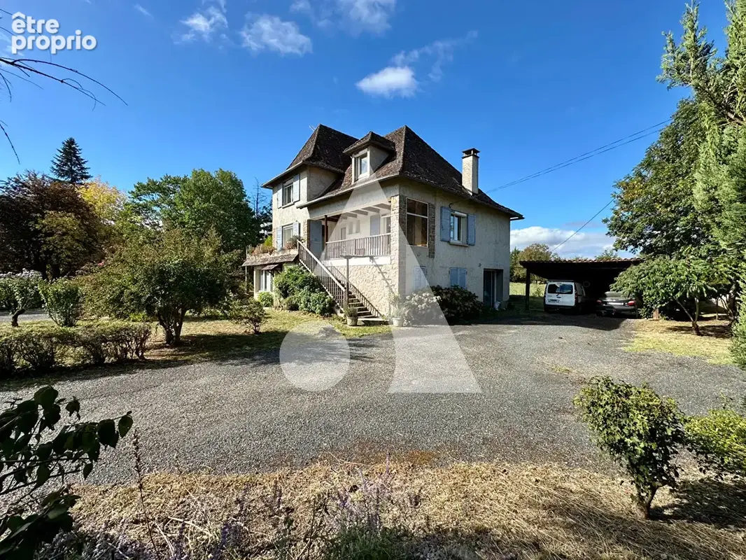 Maison Bretenoux 192m² avec appartement, 8 pièces, 4 chambres, piscine. - photo 14