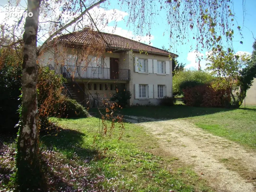 Gencay centre - photo 1