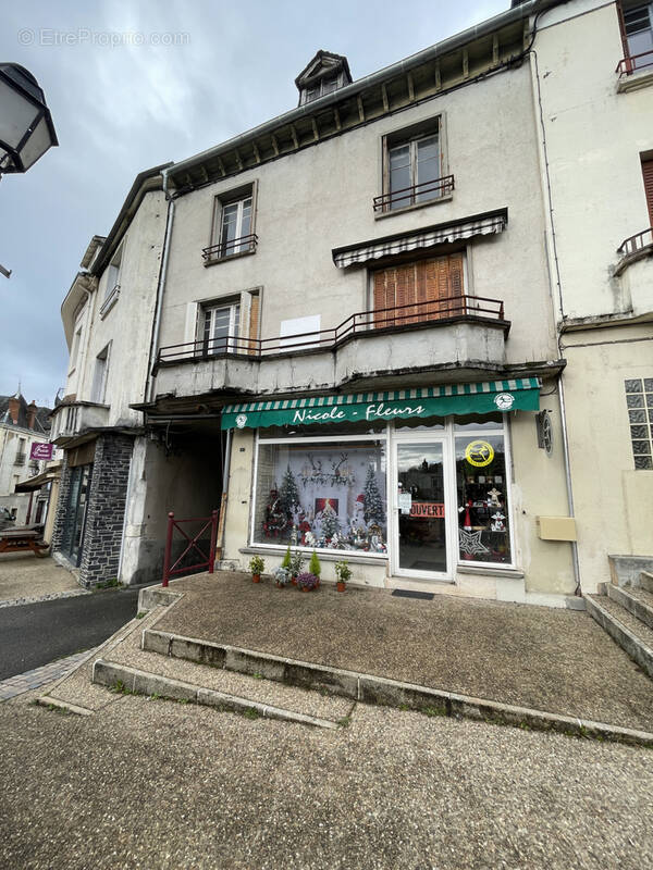 Appartement à ALLASSAC