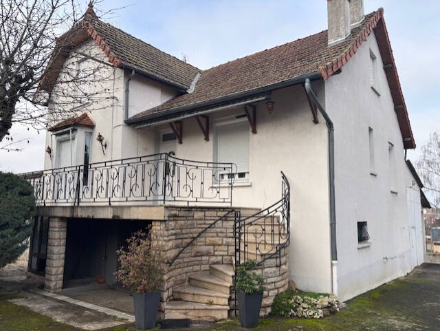 Maison à AUTUN