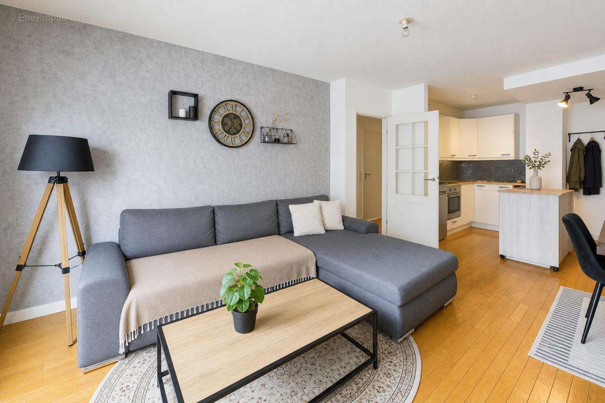 Appartement à COLOMBES