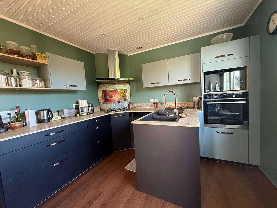 Maison à ROCHE-LA-MOLIERE