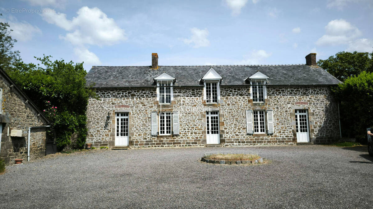 Maison à HEDE