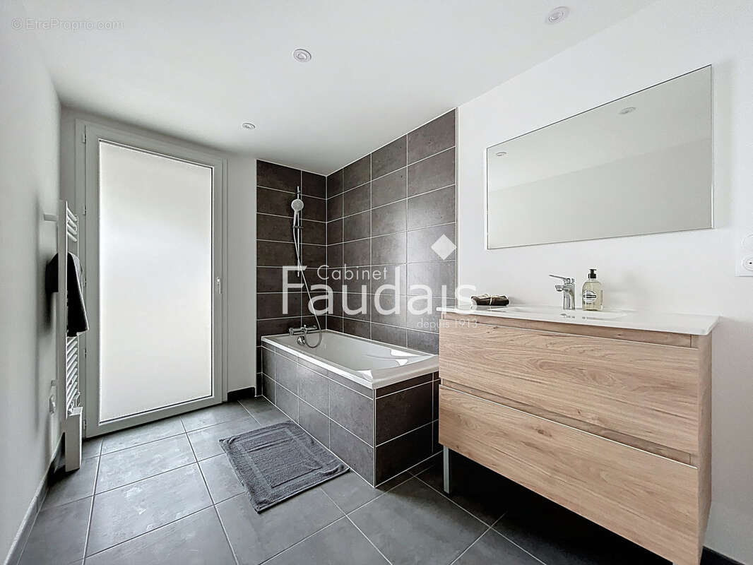 Appartement à BARNEVILLE-CARTERET
