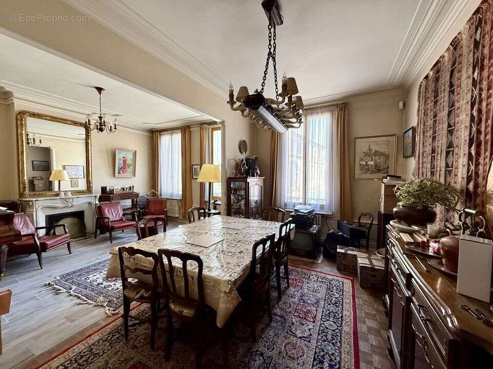 Maison à NANGIS