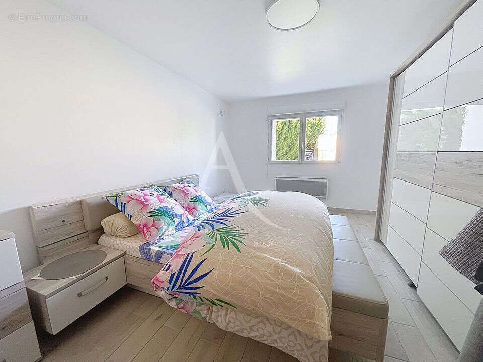 Maison Brain Sur Allonnes 4 pièce(s) 140 m2 - photo 9