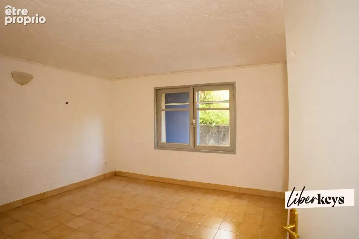 Au calme absolu et dans un parc arboré, propriété 2 habitations, dépendances - photo 20