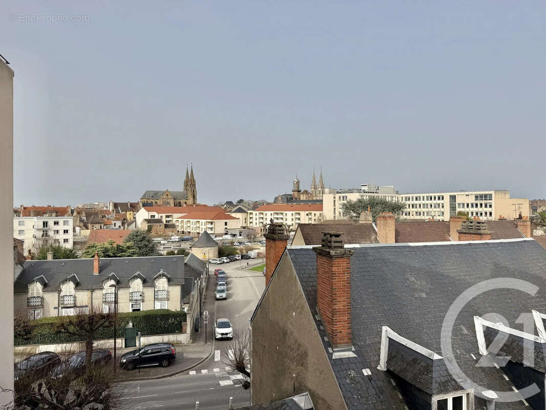 Appartement à MOULINS