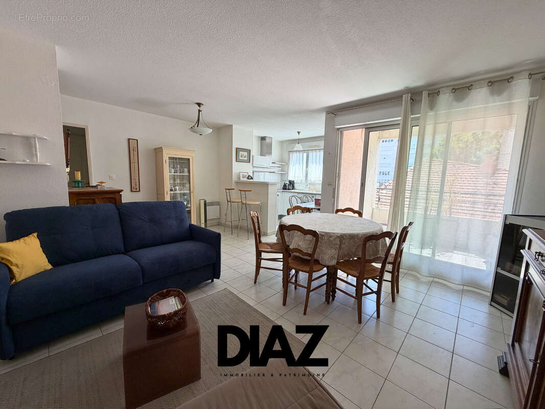 Appartement T2 avec terrasse, garage et ascenseur   Résidence Les Terrasses de Séverine   Nîmes - photo 4
