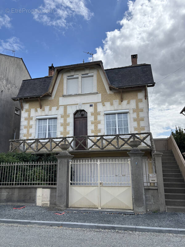 Maison à SEGRE