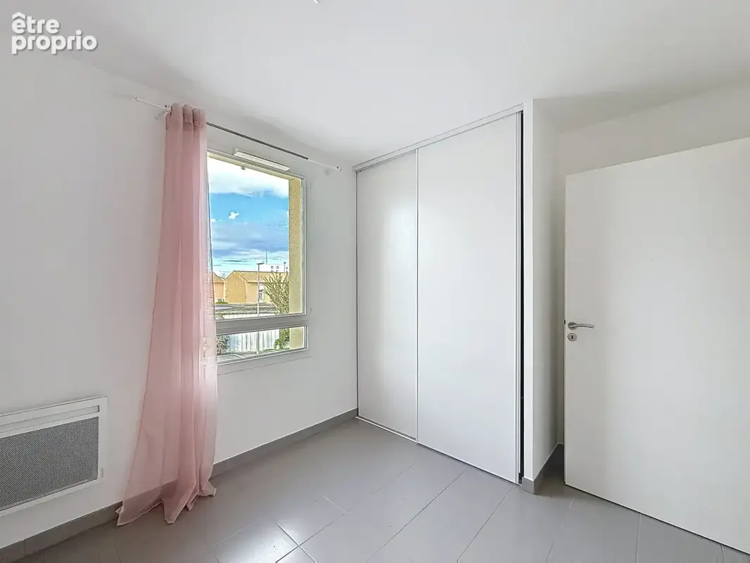 Maison avec parking et jardin - Résidence calme - photo 11