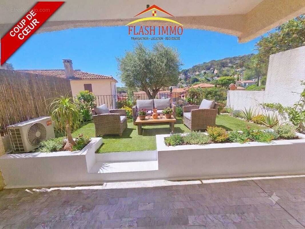 Appartement à MOUGINS
