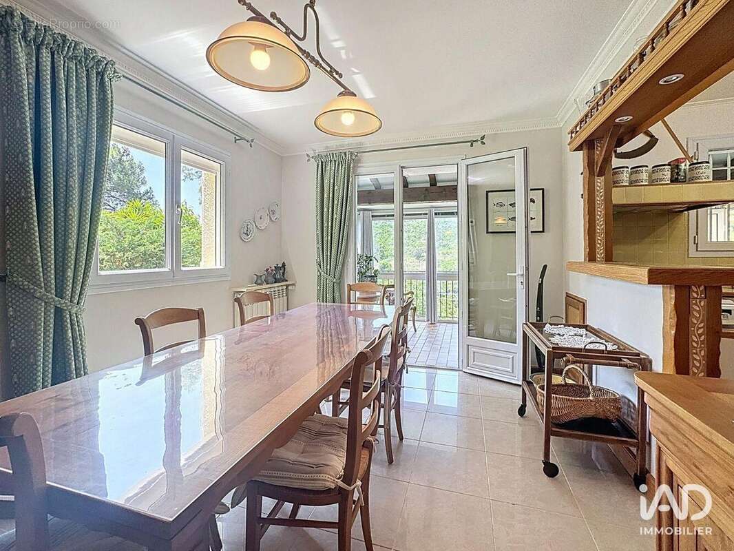 Photo 6 - Maison à LES ISSAMBRES