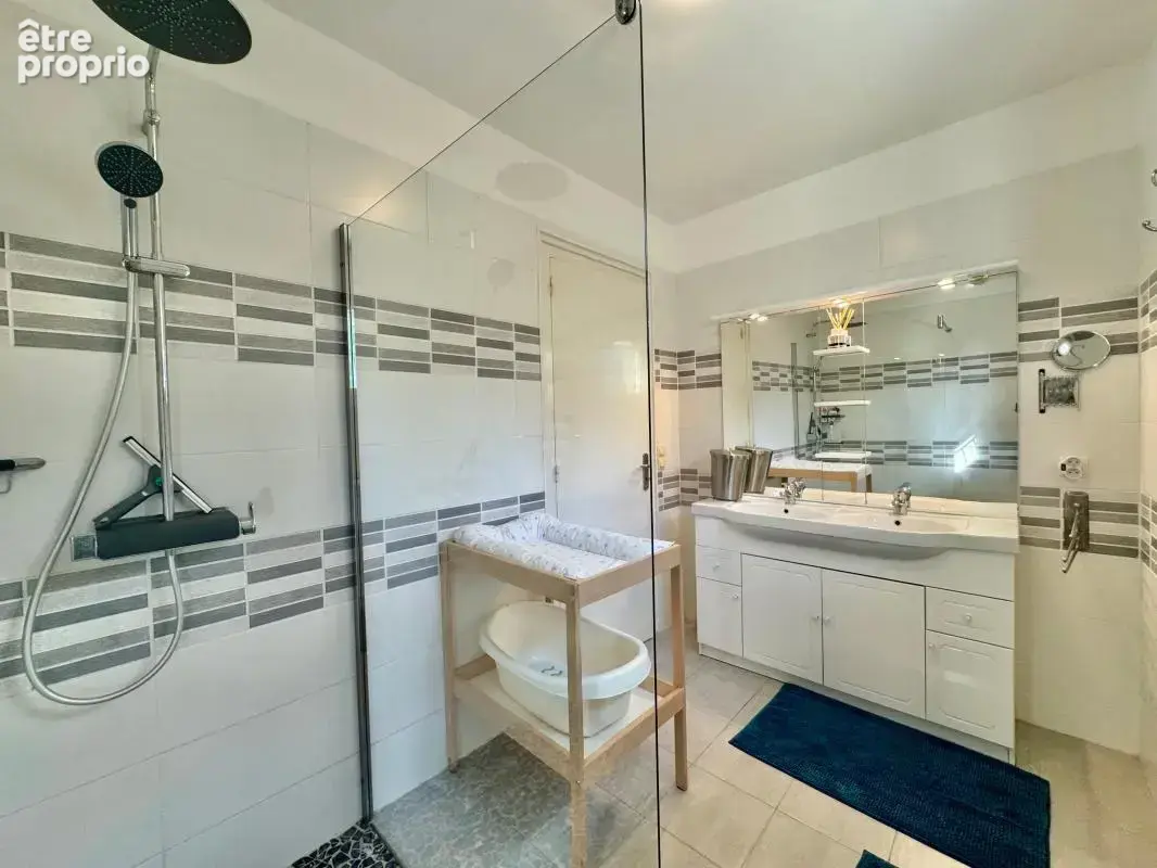 A VENDRE - Villa avec vue sur l'océan ! - photo 13