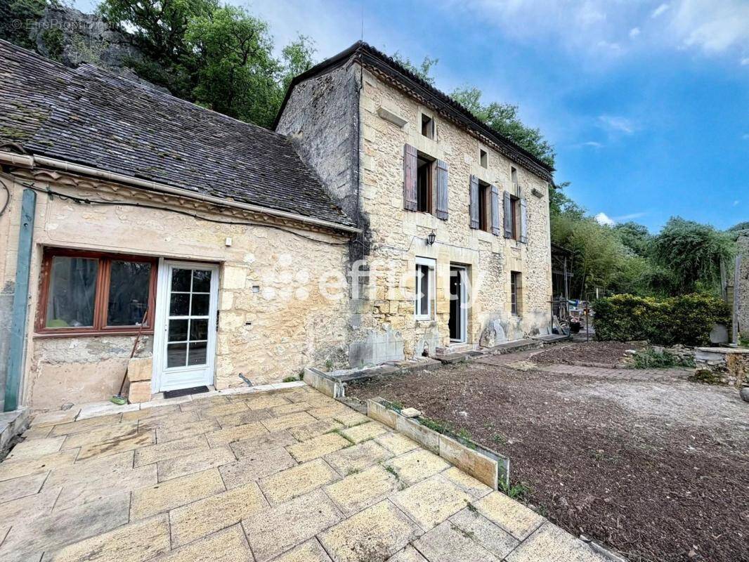 Maison à BAYAC