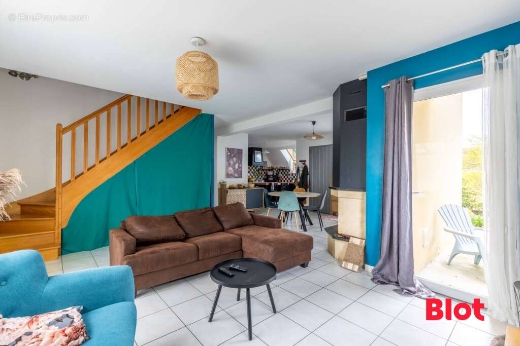 Maison à SAINT-SULPICE-DES-LANDES