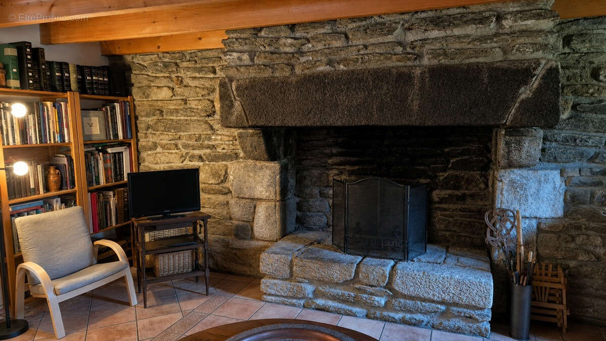 Maison à CLOHARS-CARNOET