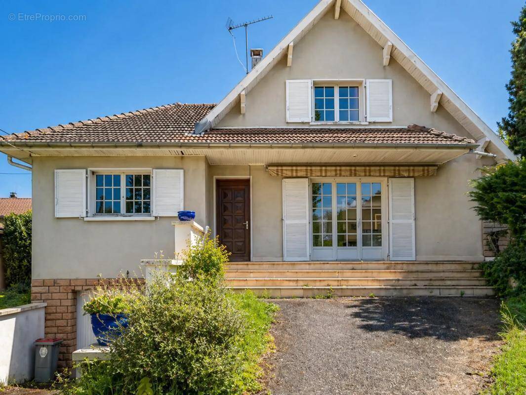 Maison à GENAS
