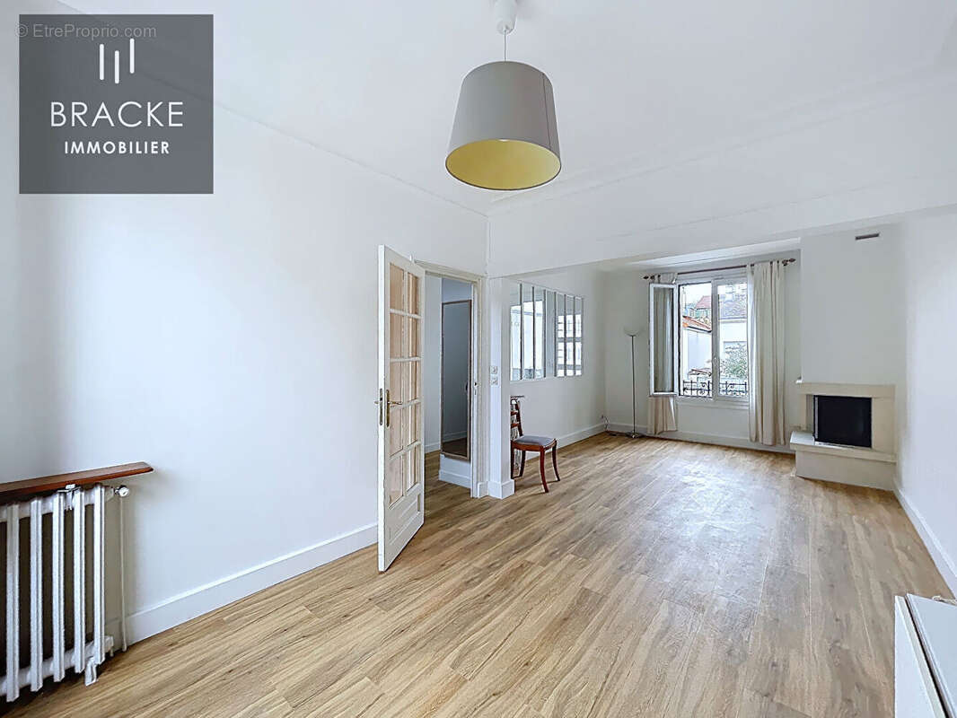 Maison à LA GARENNE-COLOMBES