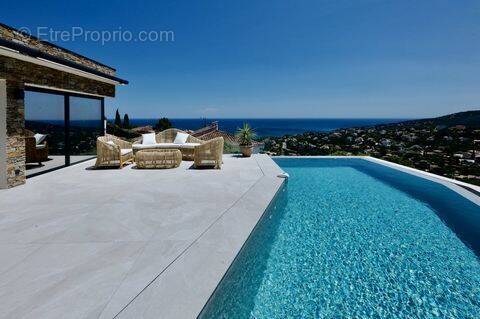 Maison à SAINTE-MAXIME