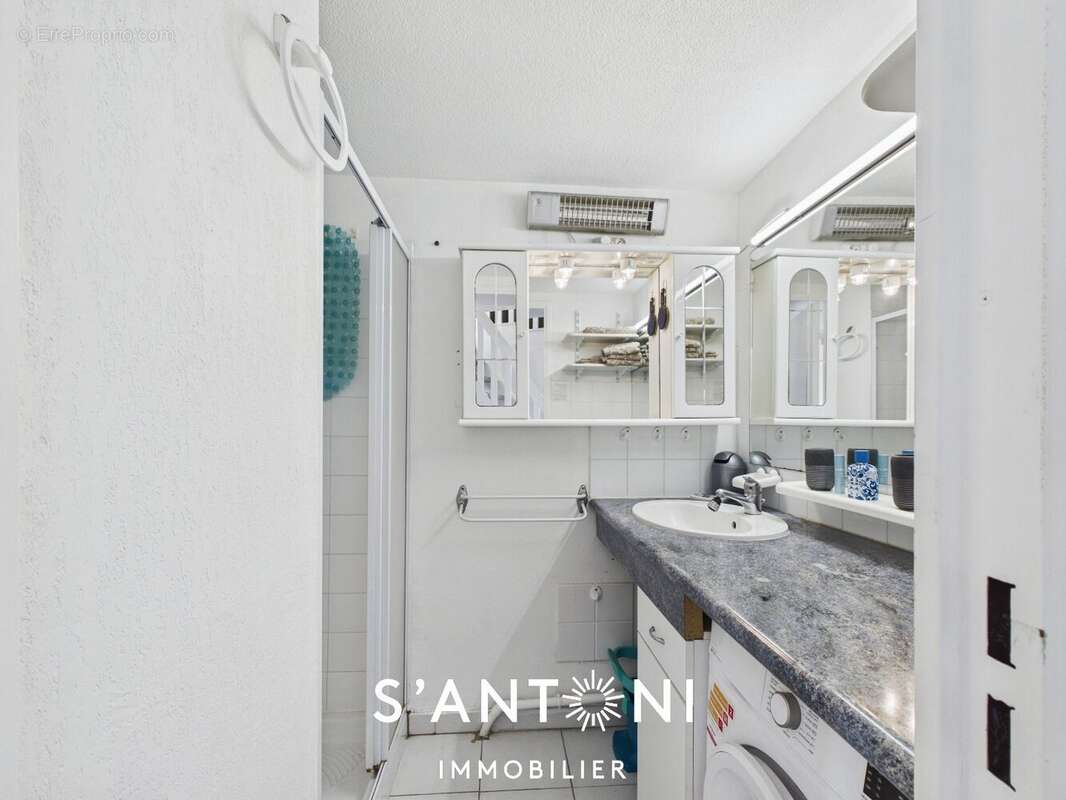 Appartement à VIAS