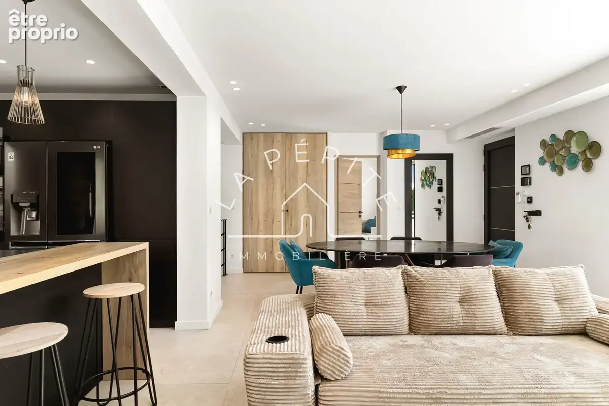 PÉGOMAS   Villa coup de cœur rénovée avec piscine   Calme absolu - photo 4