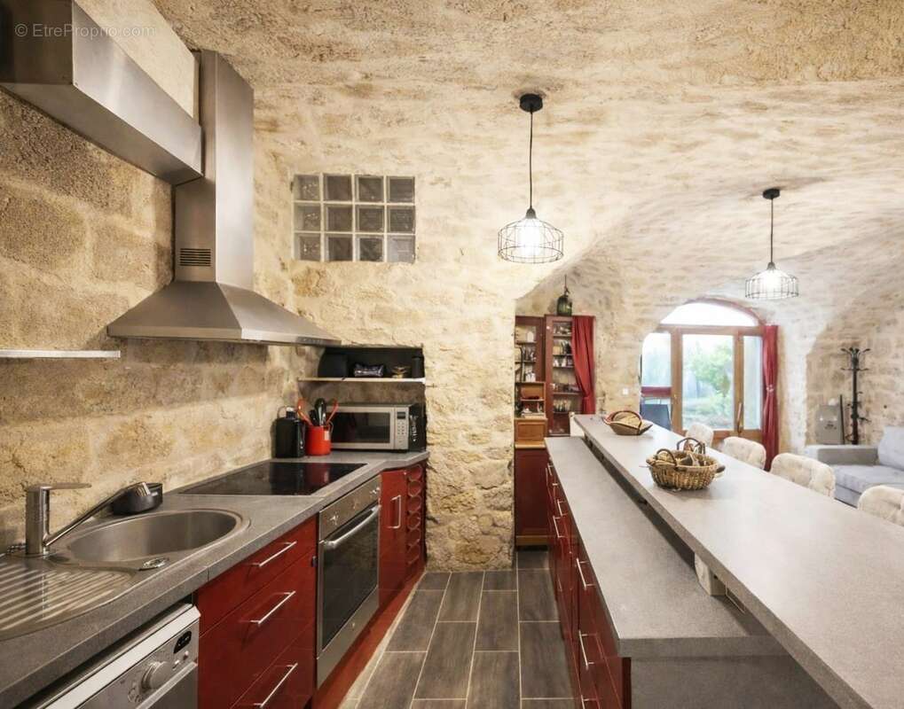 Maison à LARGENTIERE
