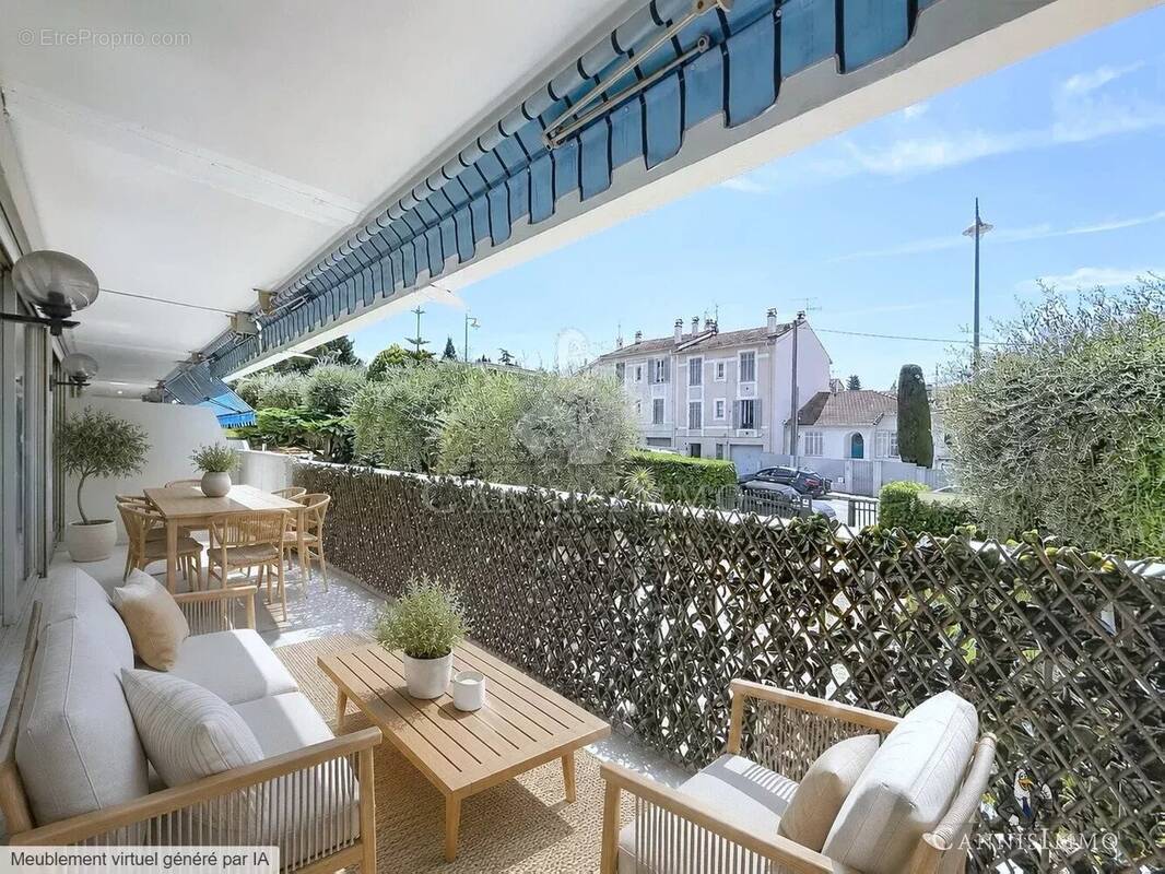 Appartement à CANNES