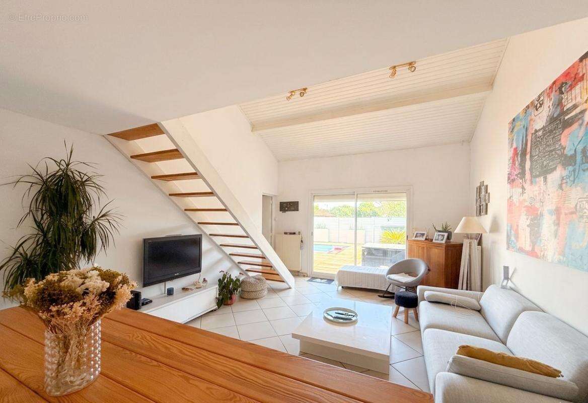 Maison à COLOMIERS