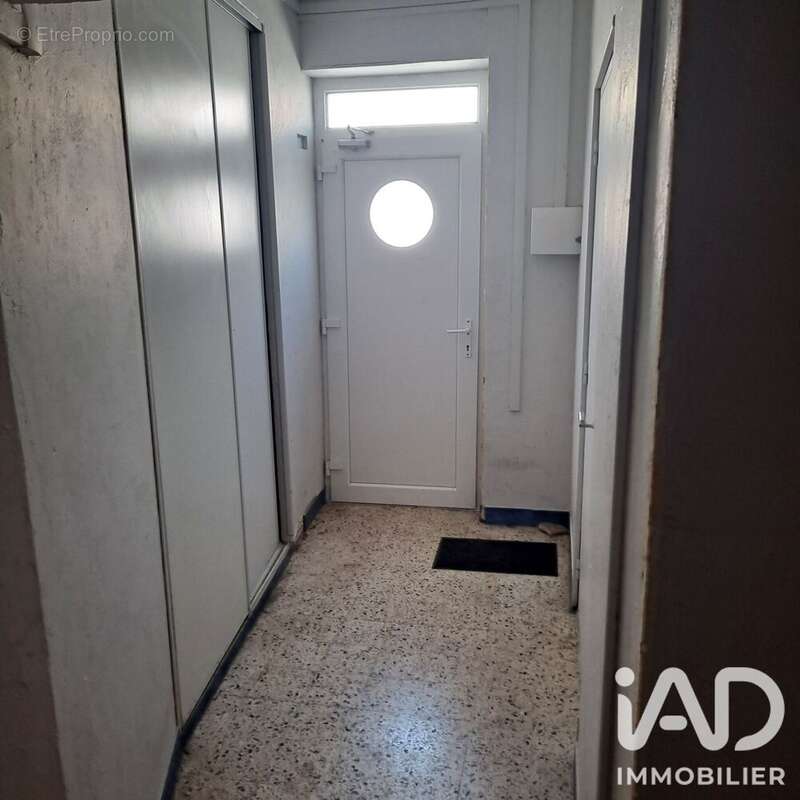 Appartement 321 m² à Esnandes  - photo 9