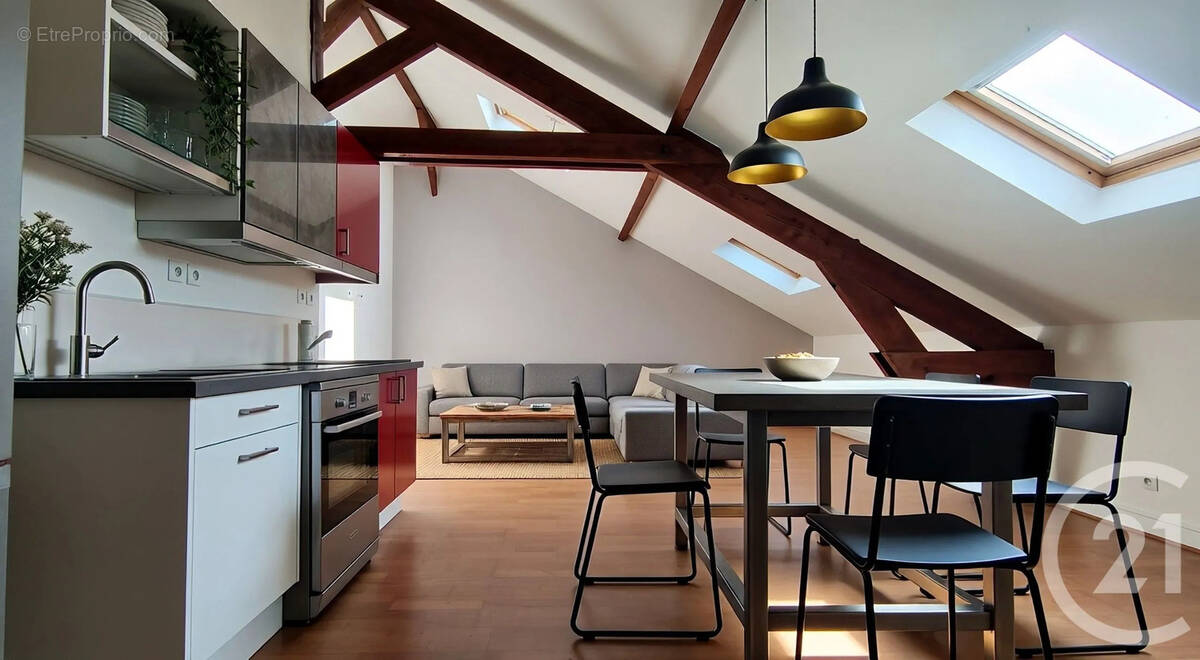 Appartement à BRIE-COMTE-ROBERT
