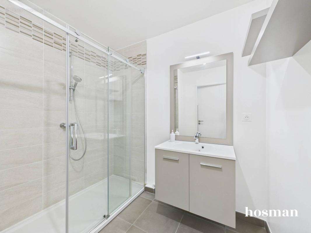 Appartement à LYON-8E