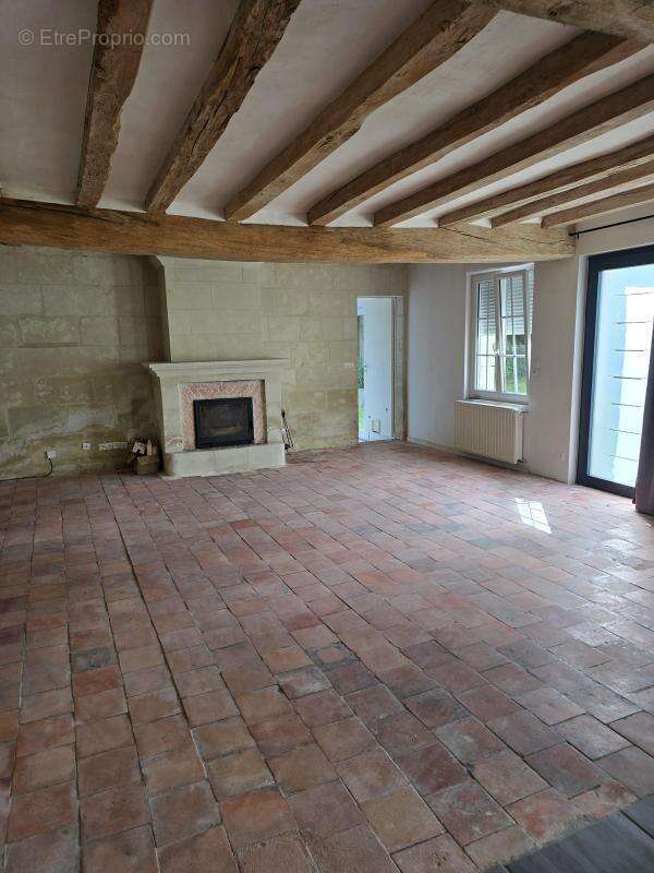 Maison à VARENNES-SUR-LOIRE