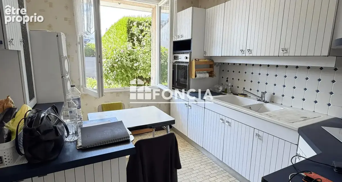 À VENDRE – Maison familiale de 89 m² avec jardin, terrasse et sous-sol total à Saint-Martin-du-Tertre - photo 5