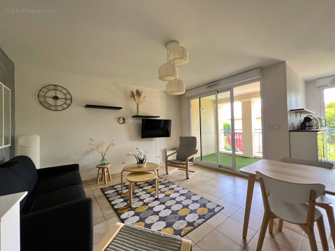 Appartement à SAINT-MAXIMIN-LA-SAINTE-BAUME