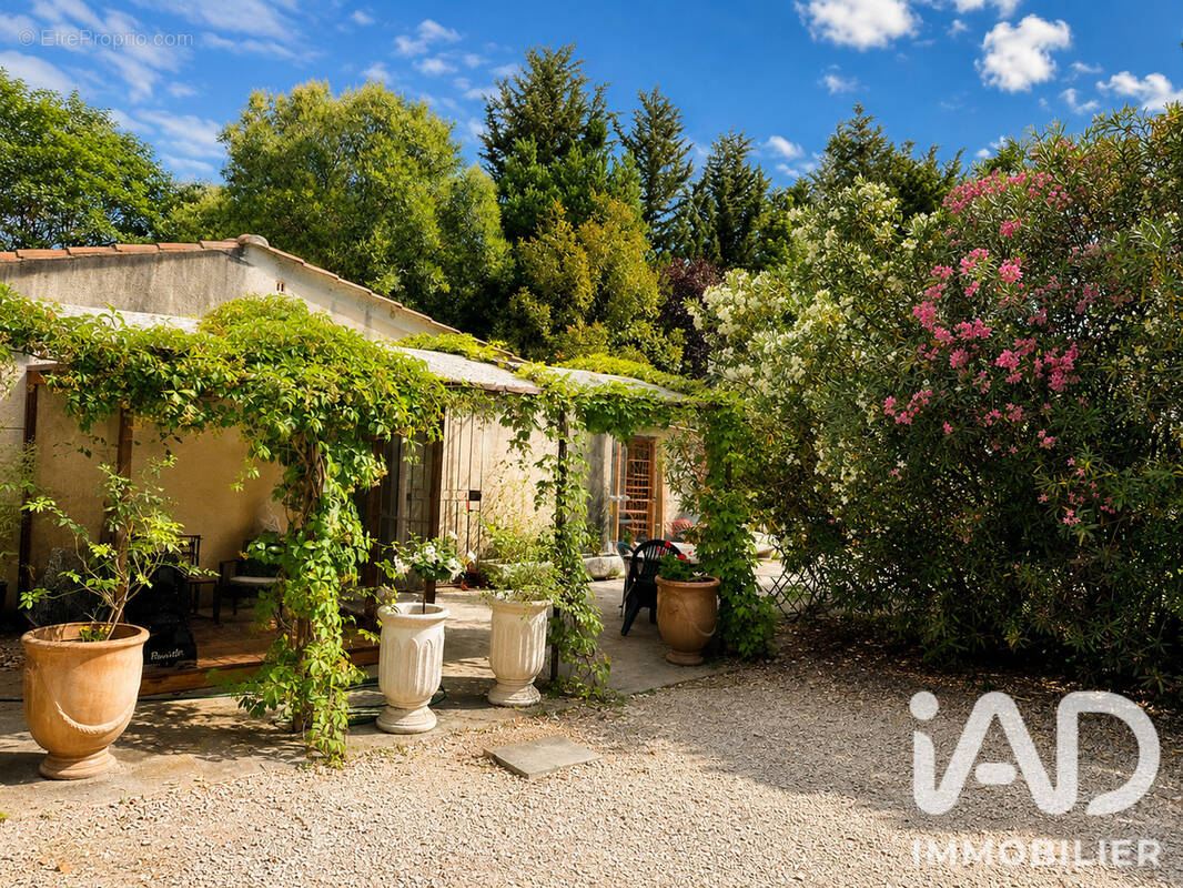 Photo 1 - Maison à BARBENTANE