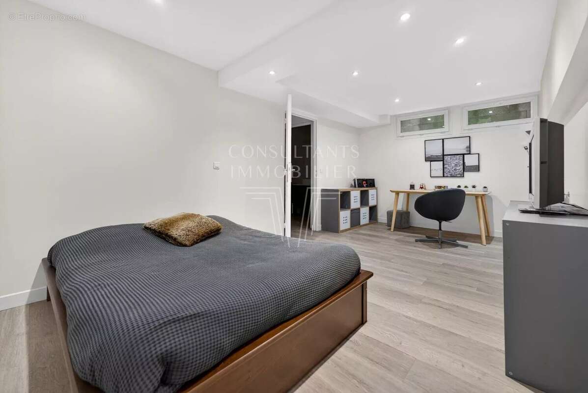 Maison à BOULOGNE-BILLANCOURT
