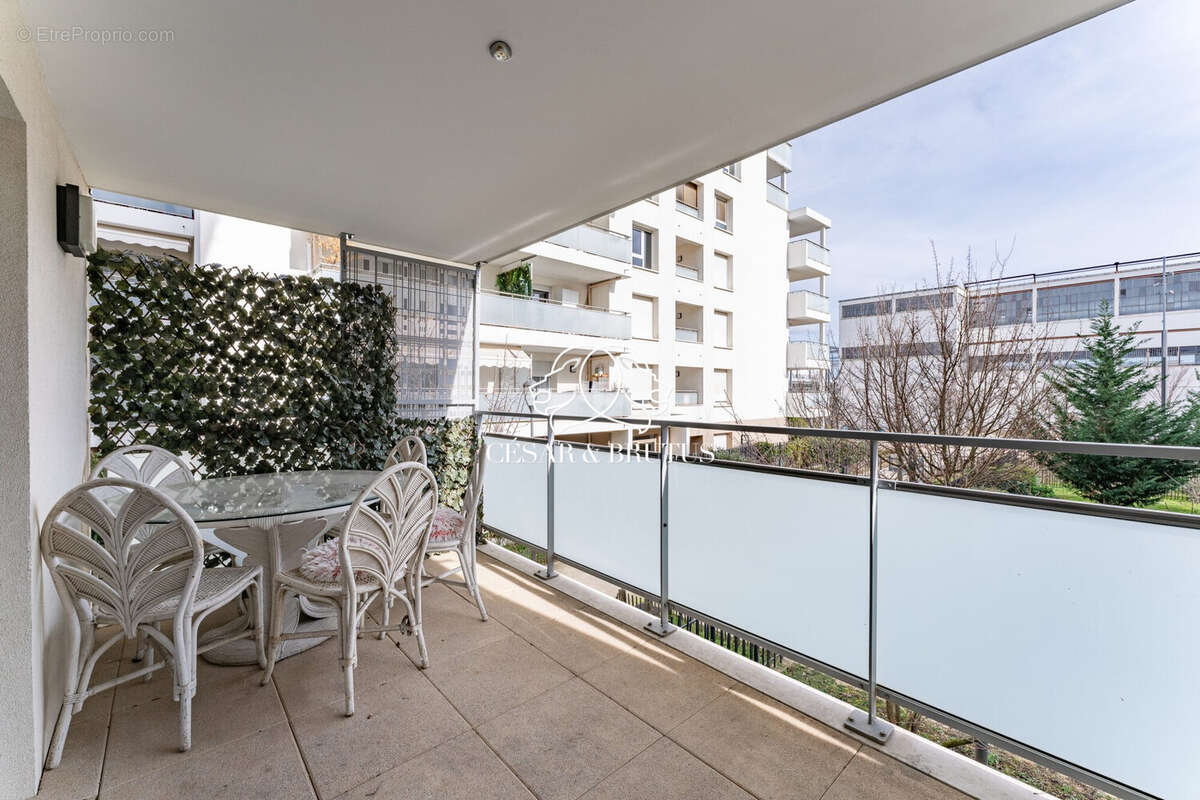 Appartement 63 m² à Vaulx-En-Velin  - photo 8