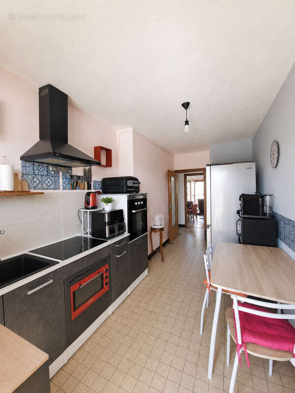 A vendre bel appartement centre ville BELLEY - photo 2