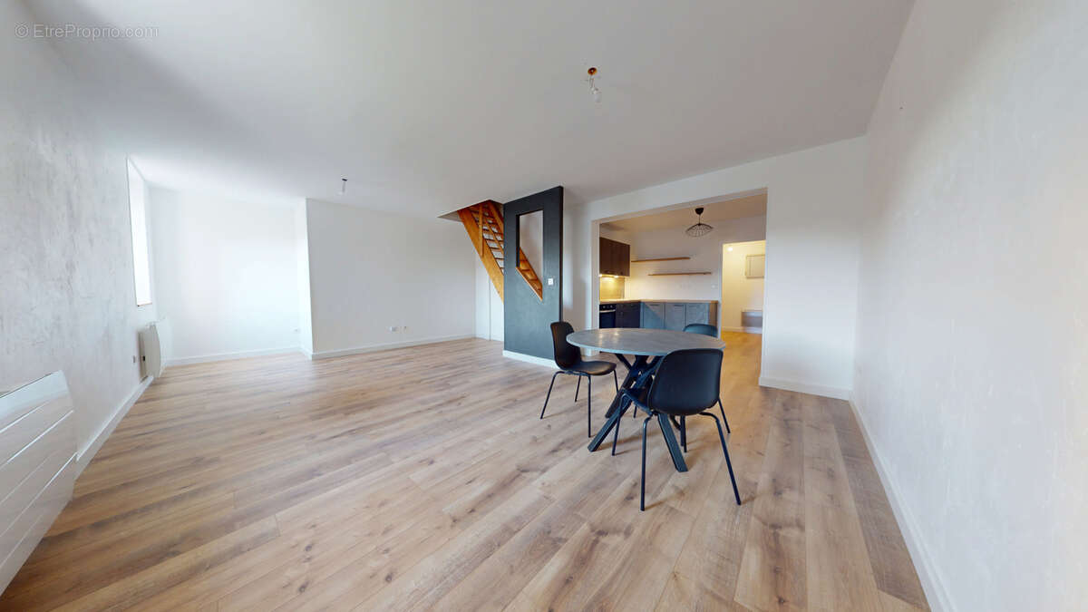 Appartement à SAINT-VIT