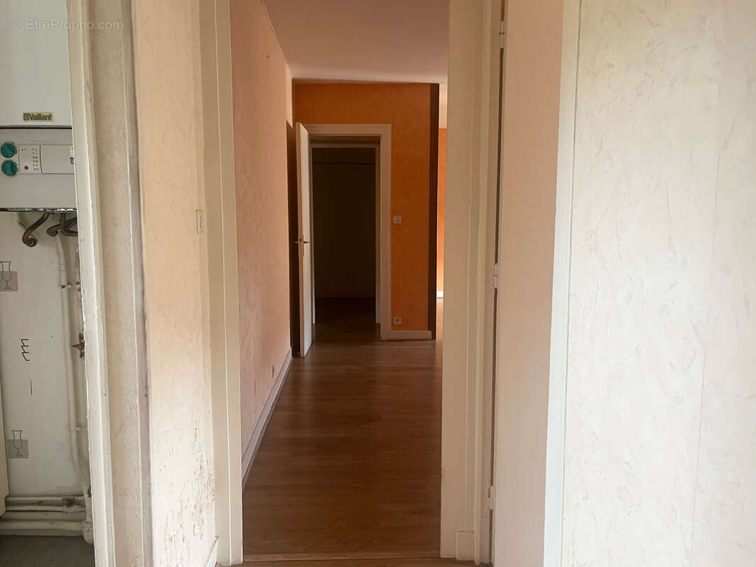 Appartement à SAINT-ASTIER