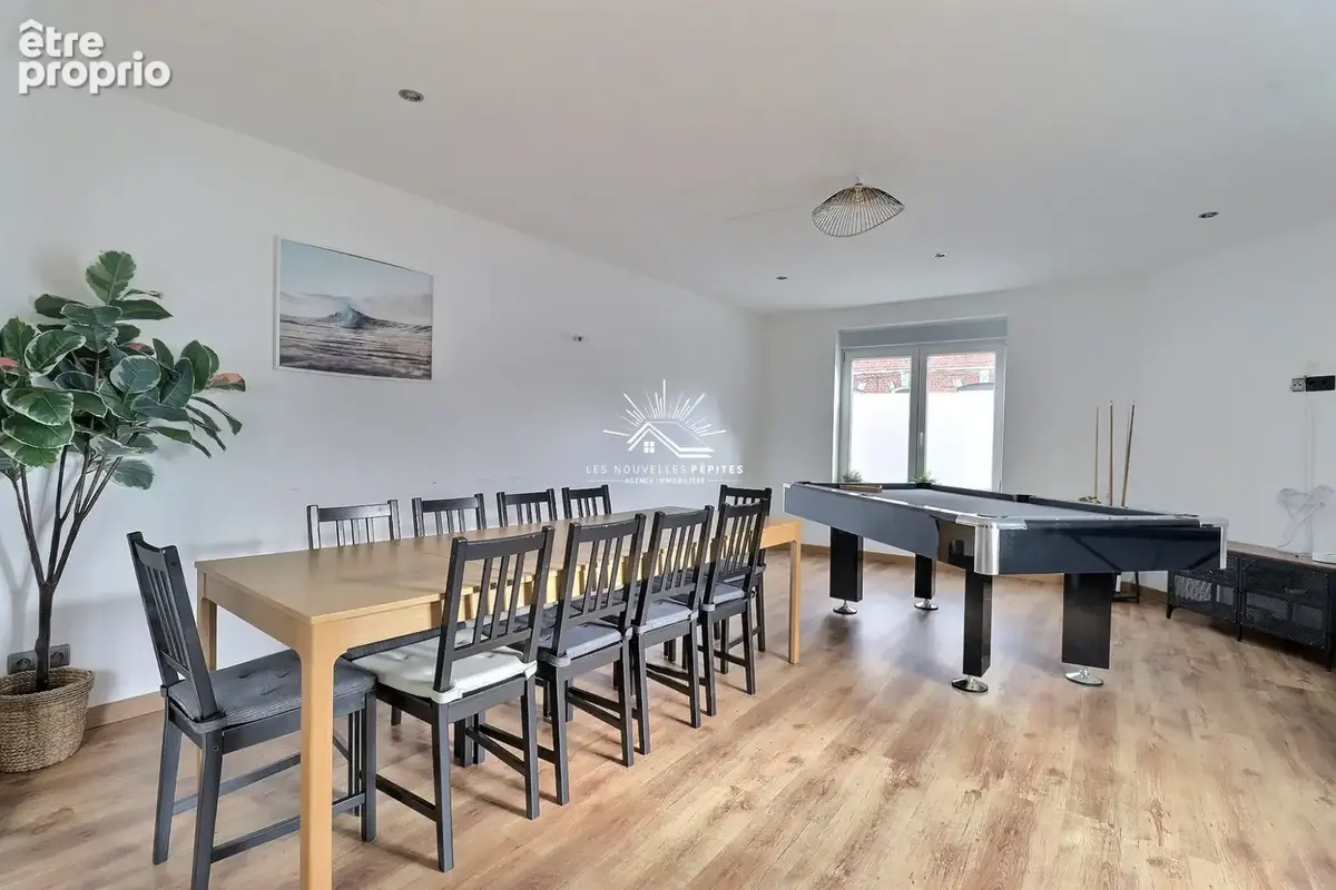 Maison 5 pièces 136 m² à vendre à Croix (59170) - photo 3