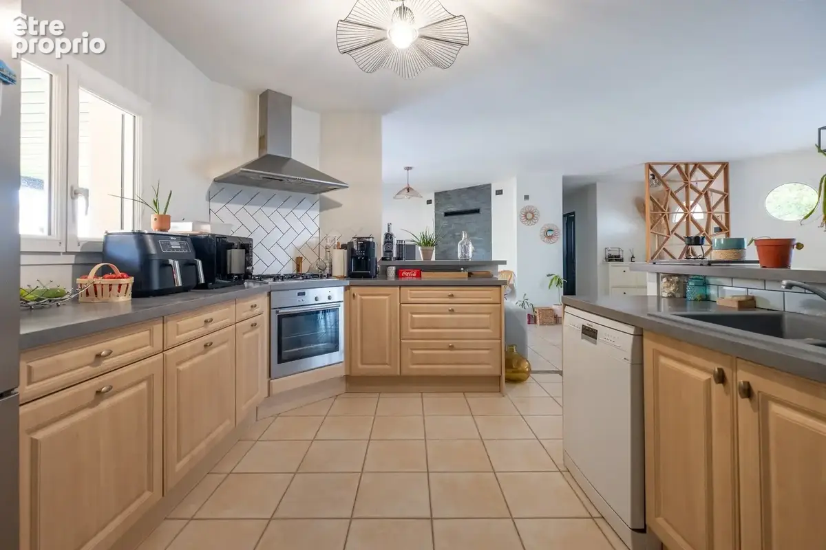 Maison à vendre 5 pièces SAINT MEDARD D'AUNIS (17) - photo 7