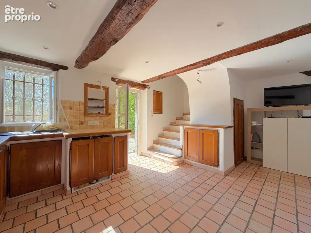 Maison de village sur 3 niveaux avec 2 chambres en suite - photo 2