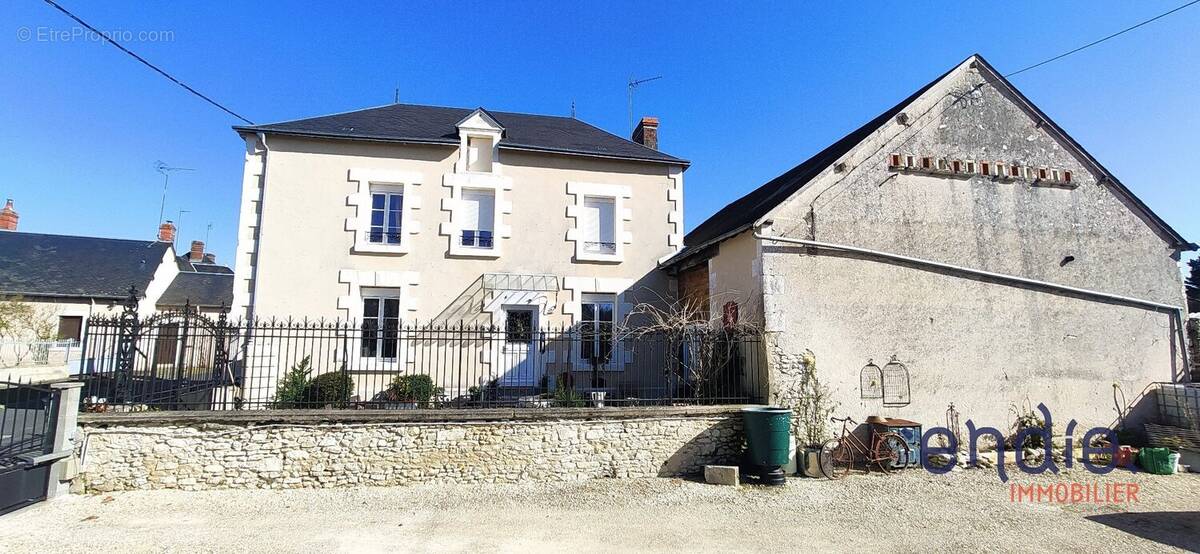 Maison à PAULNAY