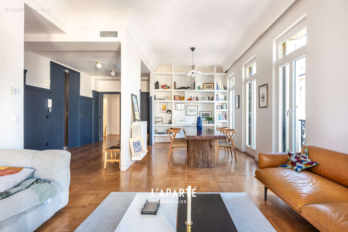 Appartement à MARSEILLE-6E