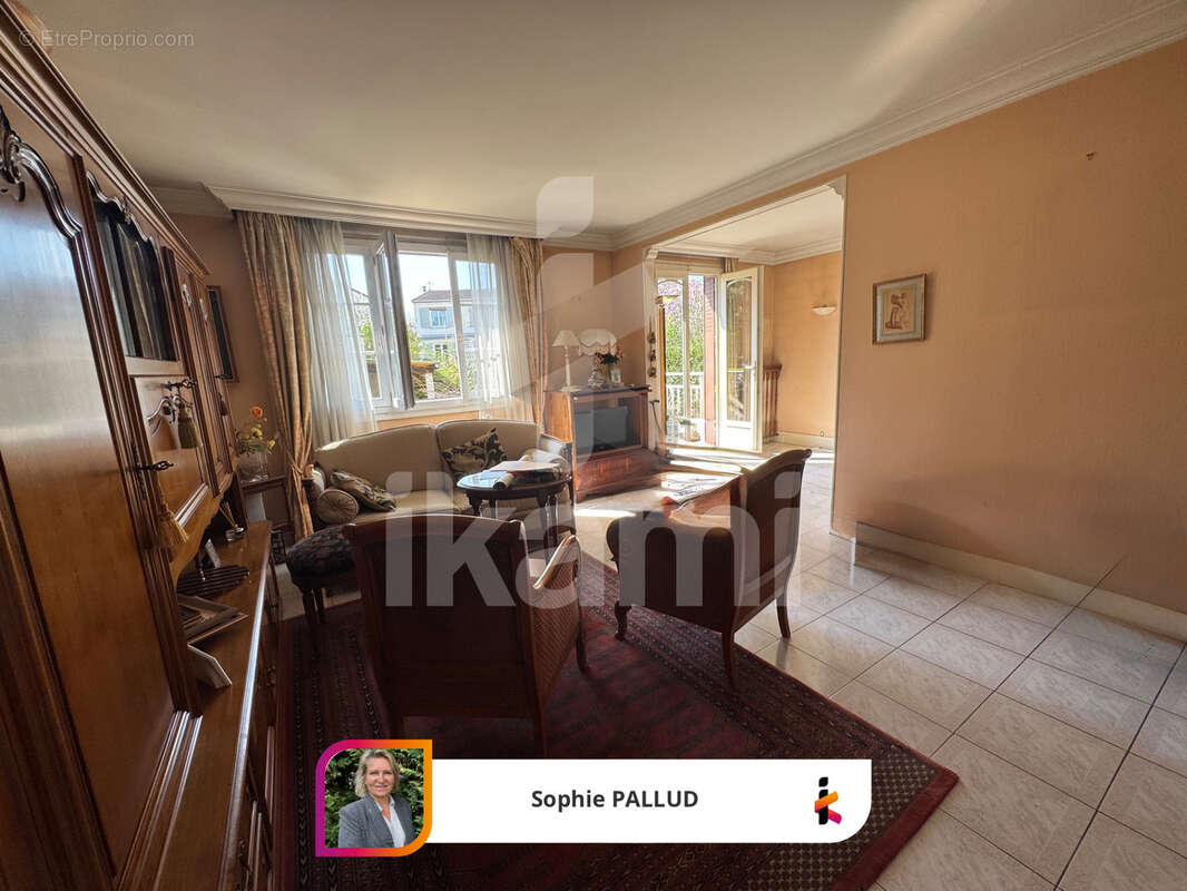 Maison à AULNAY-SOUS-BOIS